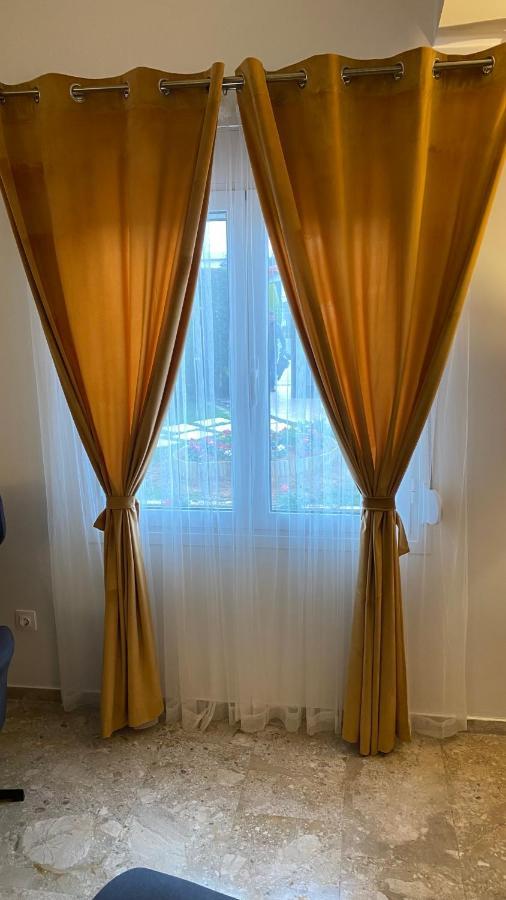 Patras Golden Suite ภายนอก รูปภาพ