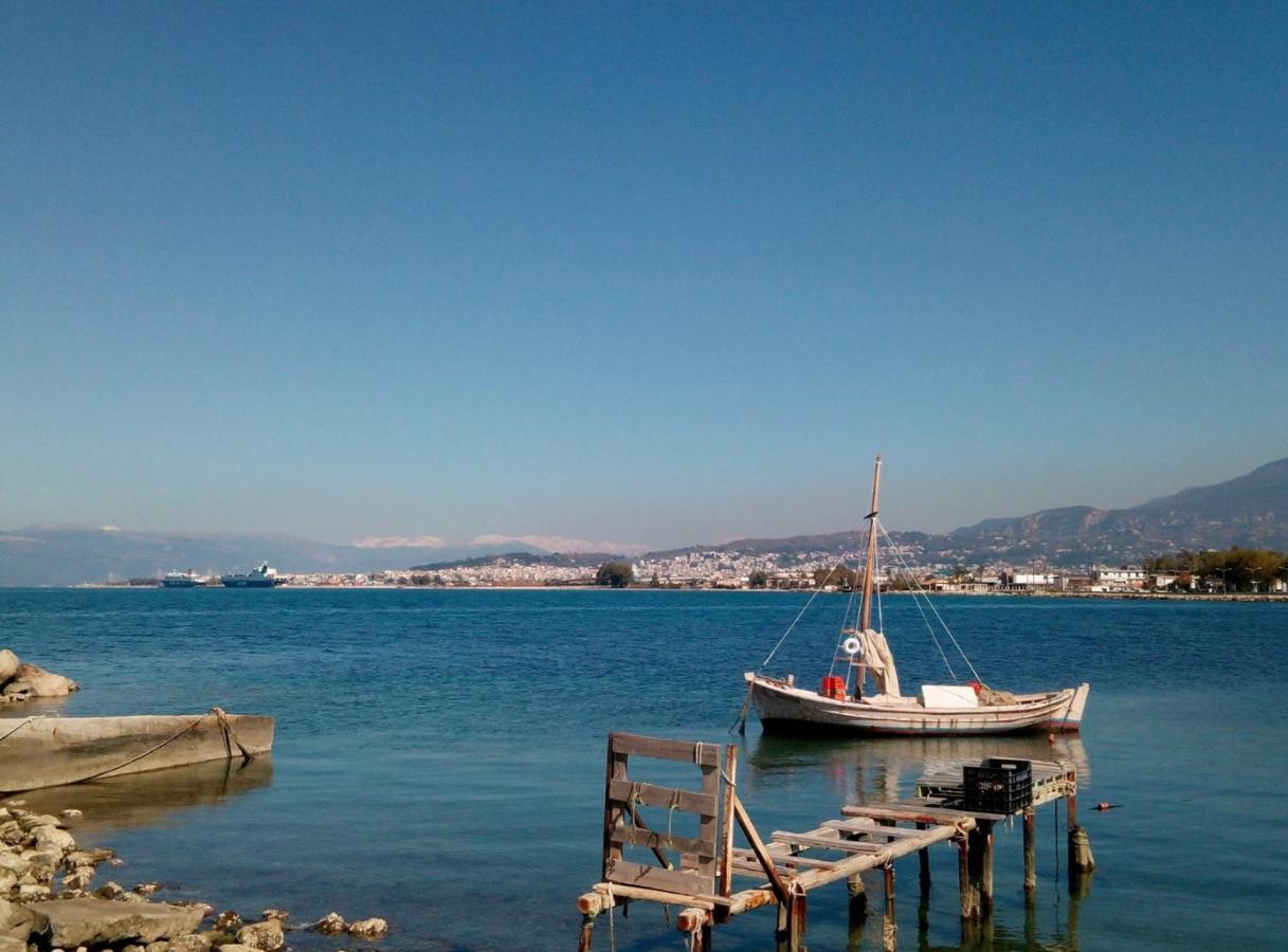 Patras Golden Suite ภายนอก รูปภาพ