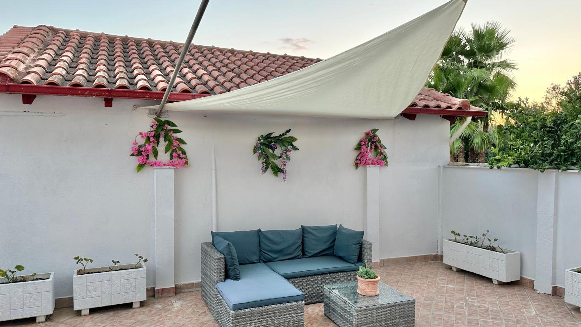 Patras Golden Suite ภายนอก รูปภาพ